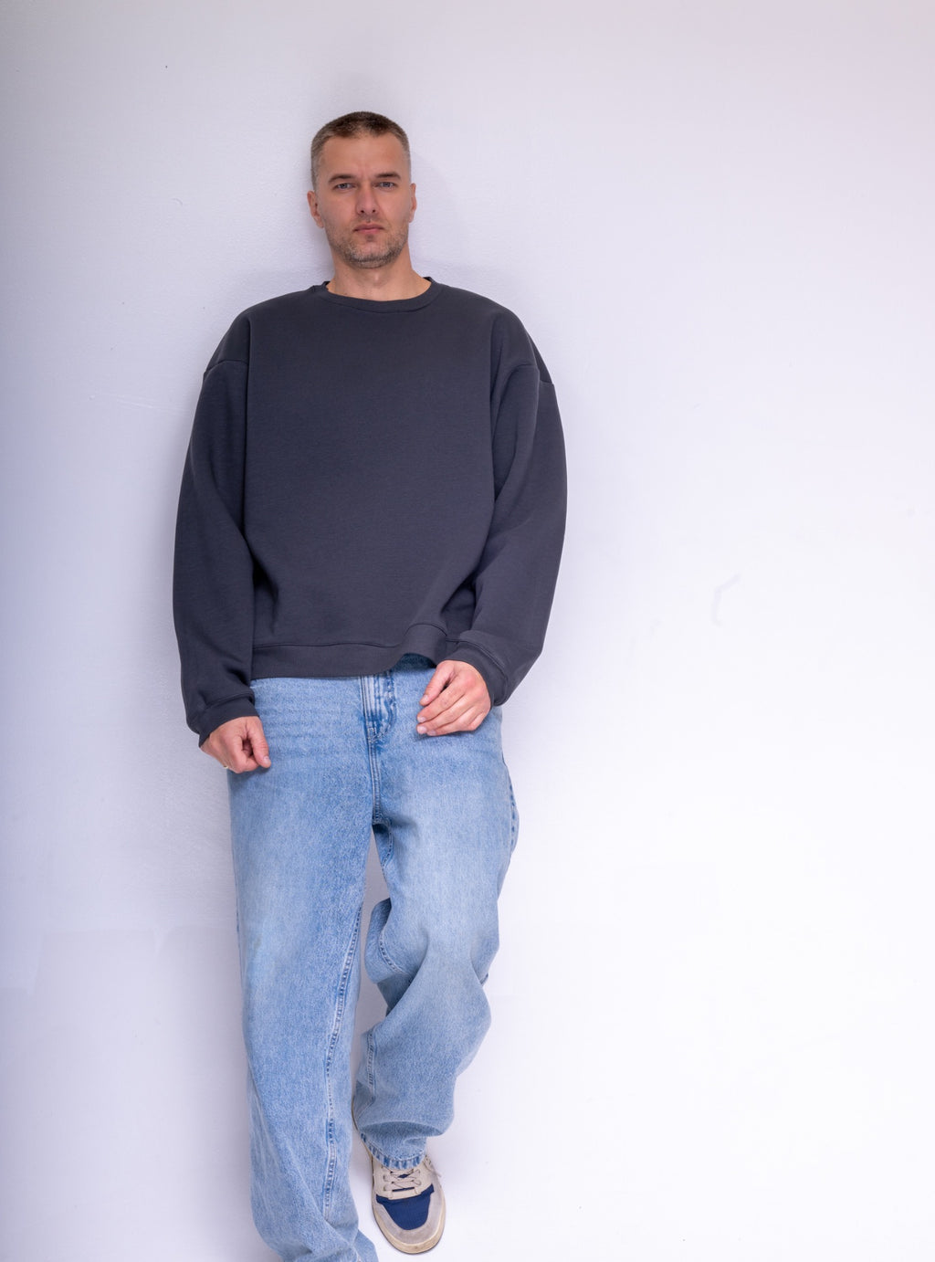 BeGrandfather oversized charcoal sweatshirt – view 7