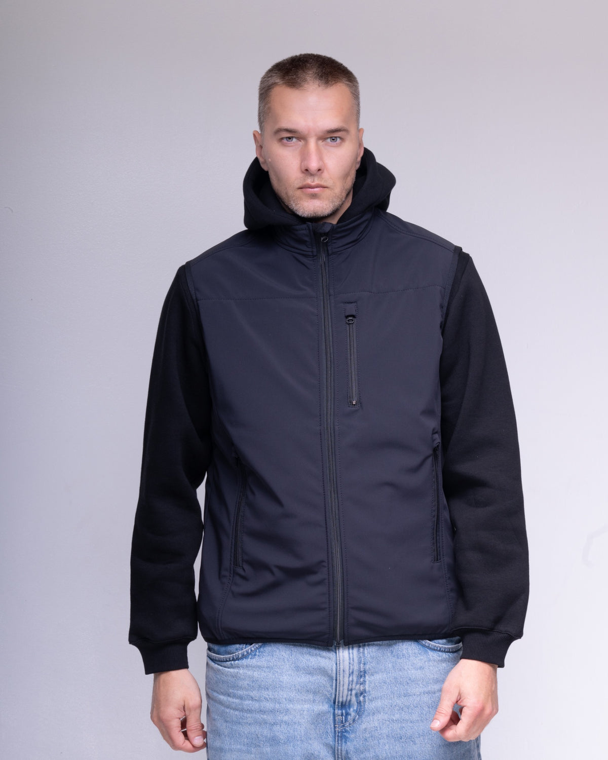 Black BeGrandfather softshell vest – view 6