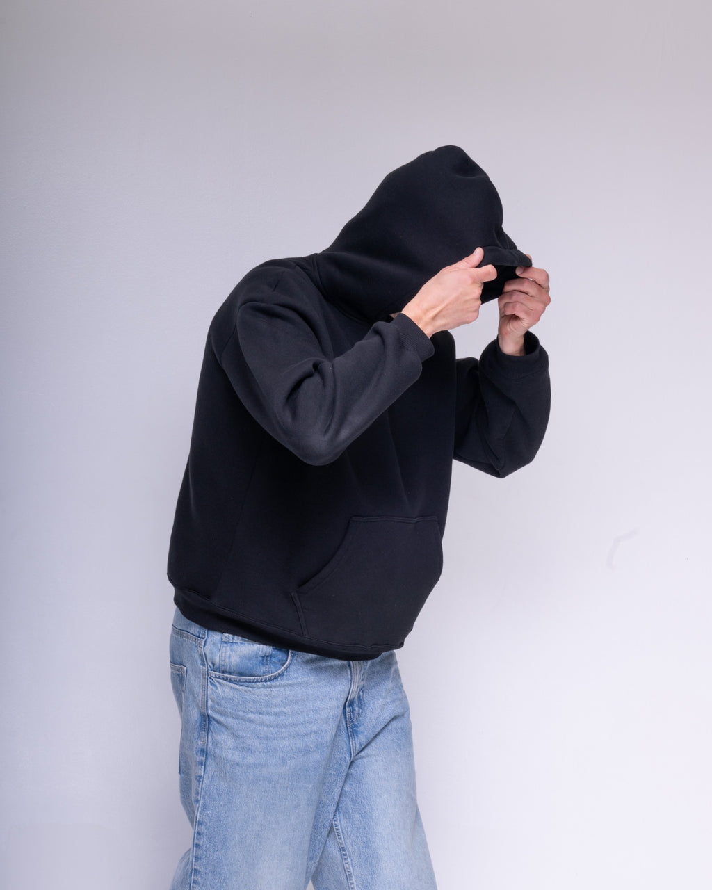 Black oversized unisex hoodie – product photo 7