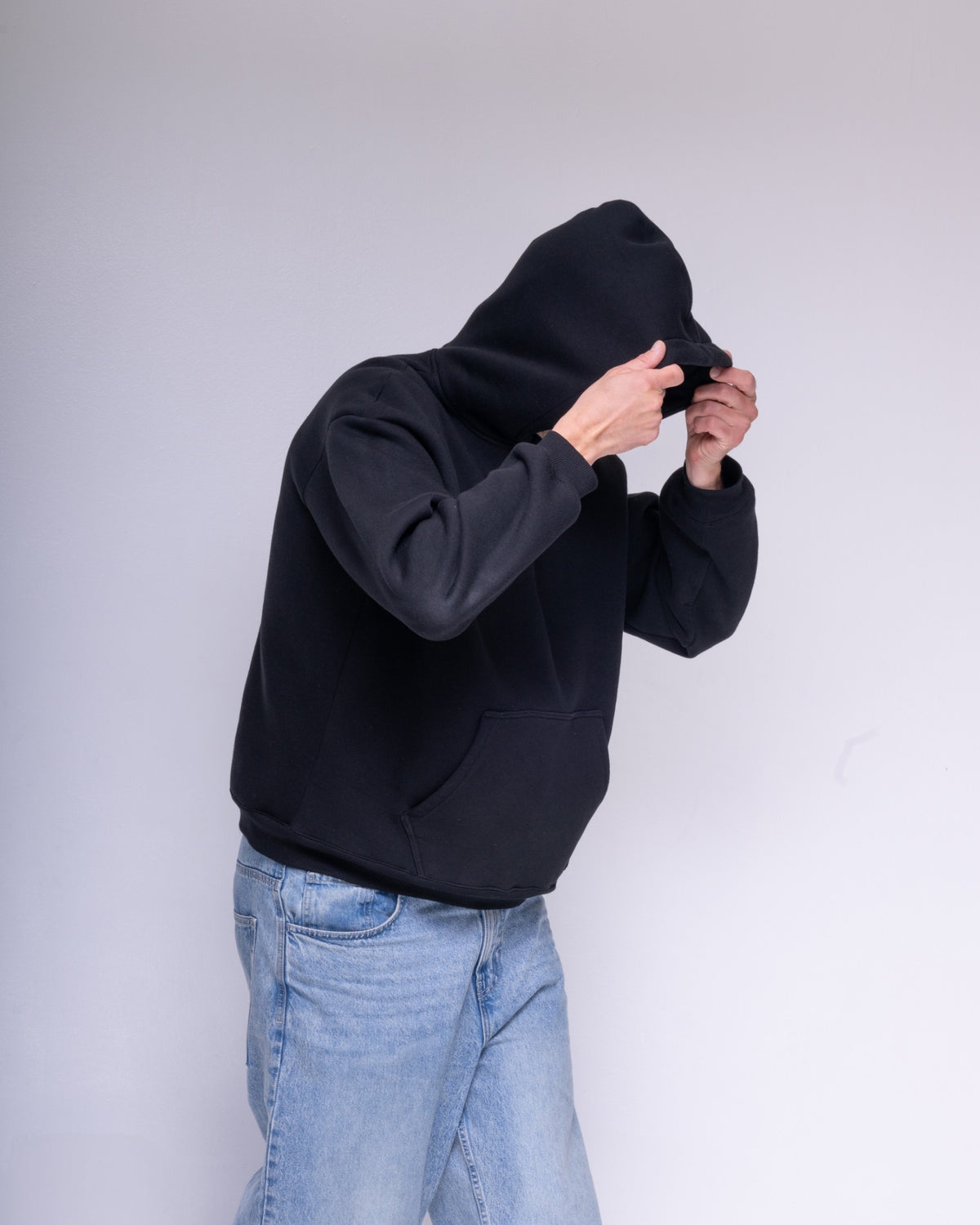 Black oversized unisex hoodie – product photo 7