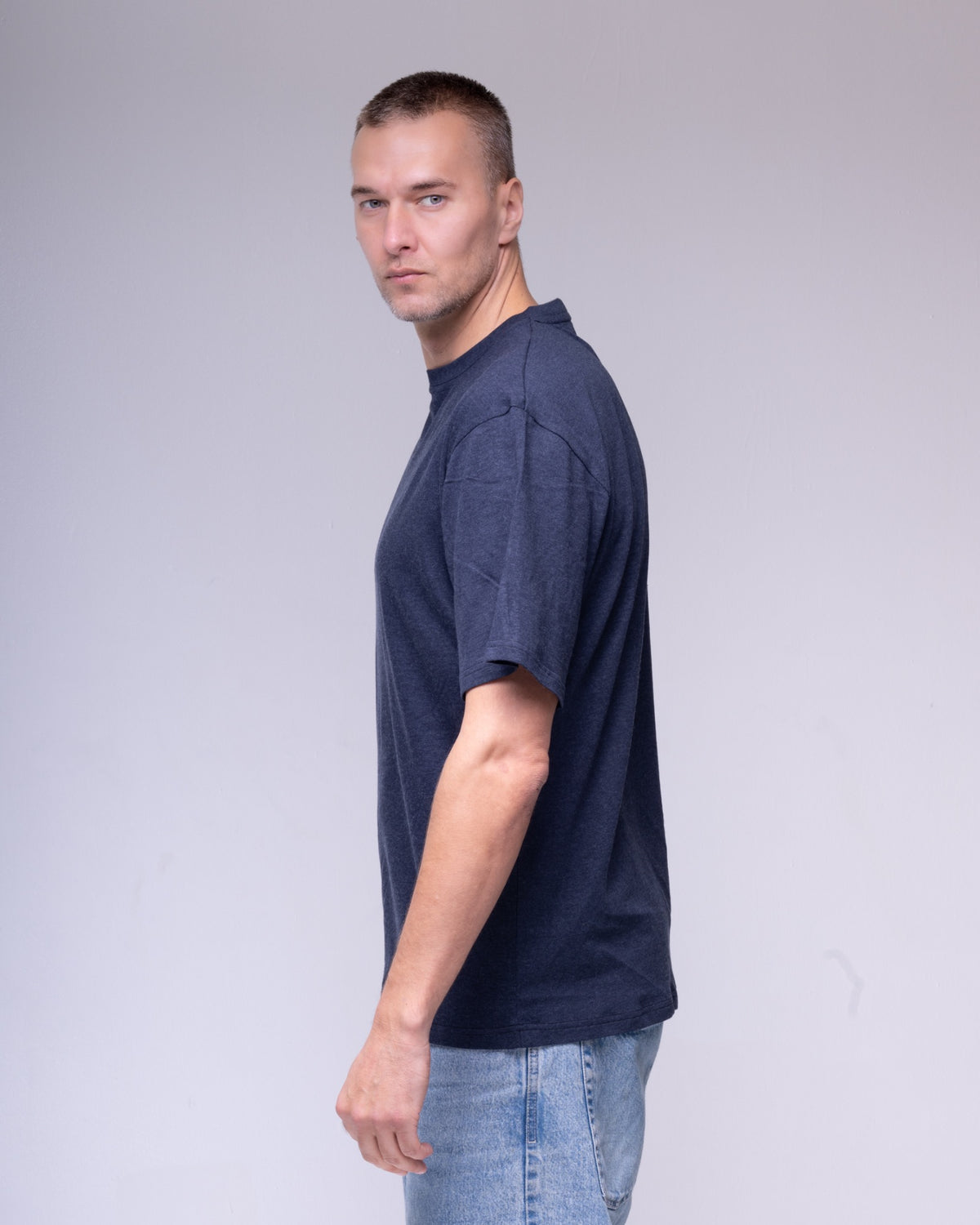 Navy melange oversized cotton and wool T-shirt, model view 2