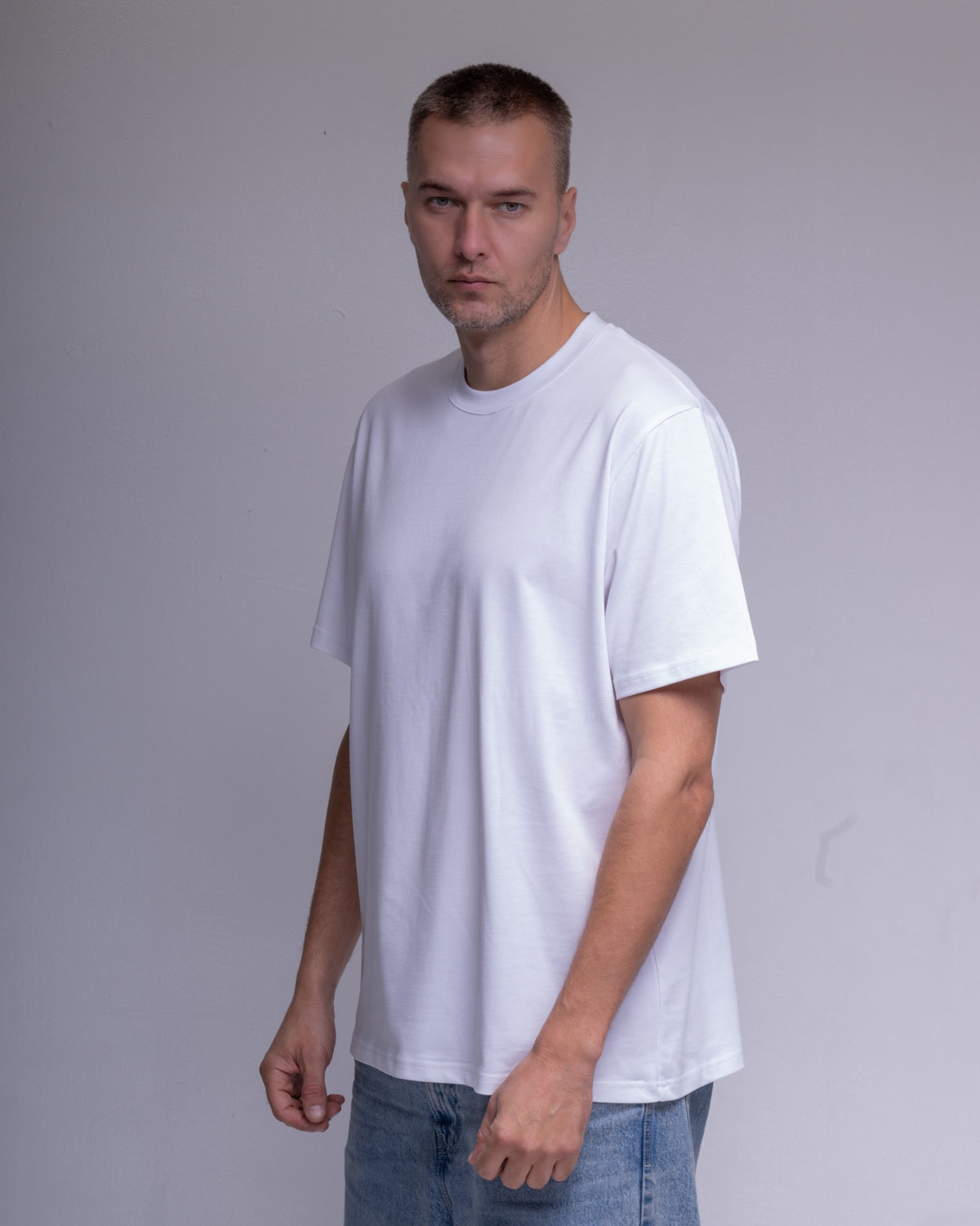 White organic cotton T-shirt 210 GSM, view 3